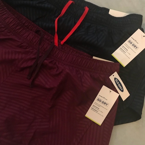 BUNDLE: Old Navy Run Shorts - Picture 2 of 8